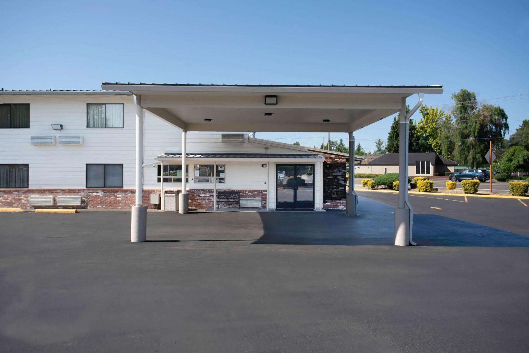 6-gresham, Or - Portland Hotel Gresham